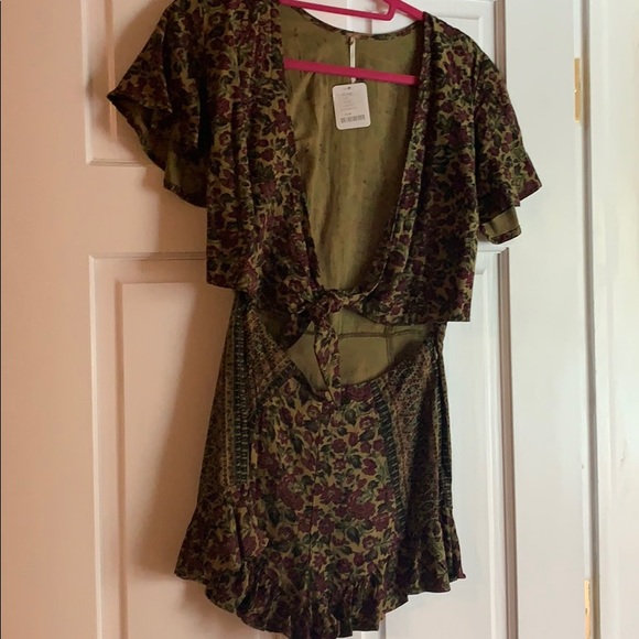 Free people Brand new front tie romper - Picture 2 of 6